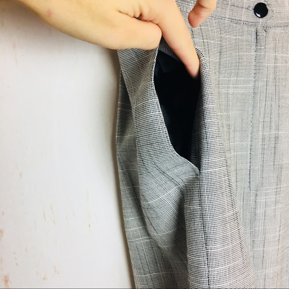 Atrium Collection Pencil Skirt Size 9/10 - Picture 3 of 6